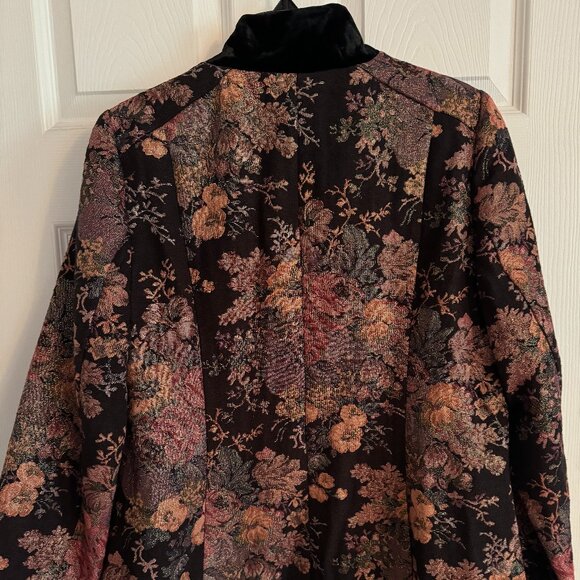 NWOT Soft Surroundings Autumn Evening Jacket Tapestry w Velvet Collar & Cuffs, L - Picture 3 of 12